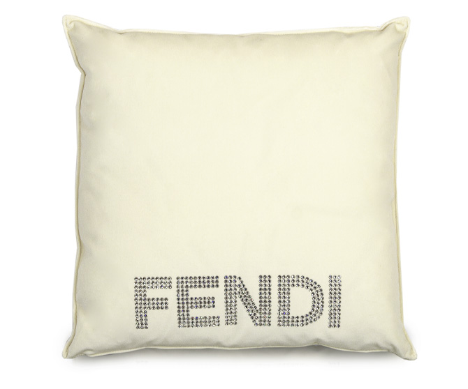 FENDI CASA クッション動物柄 450x450 | bullmastiffcreek.com